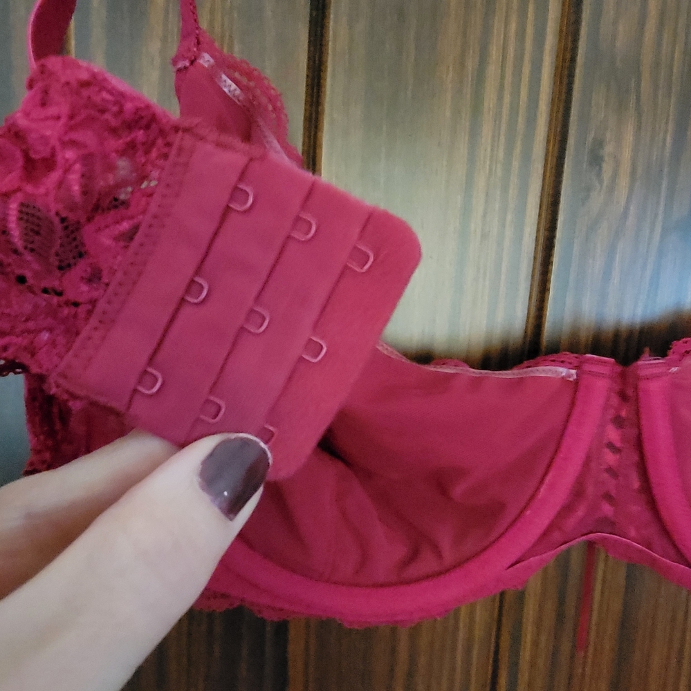 Fredericks Of Hollywood Lace Bra - Picture 7 of 9